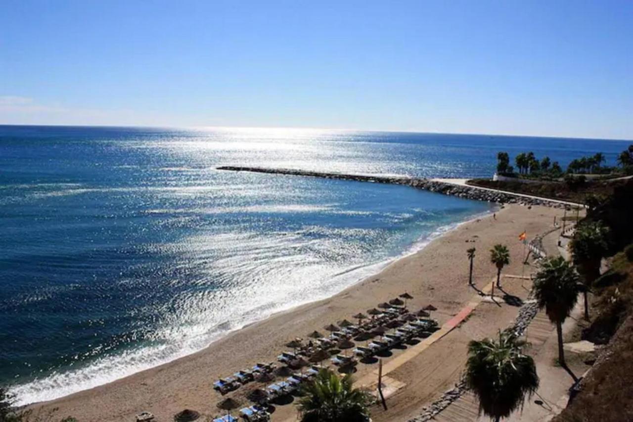 Beachfront Complex El Coloso Views,Pools,Parking Benalmadena Costa Bagian luar foto