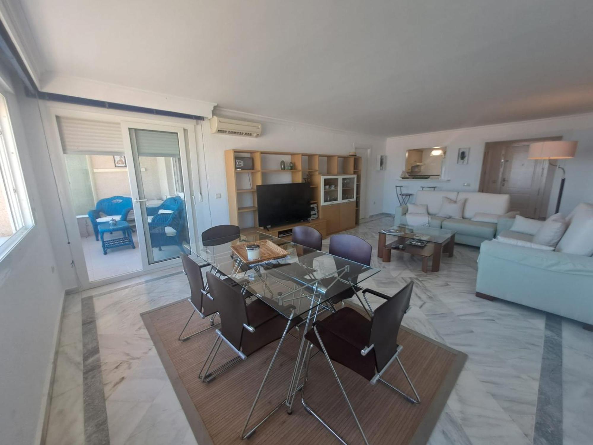 Beachfront Complex El Coloso Views,Pools,Parking Benalmadena Costa Bagian luar foto